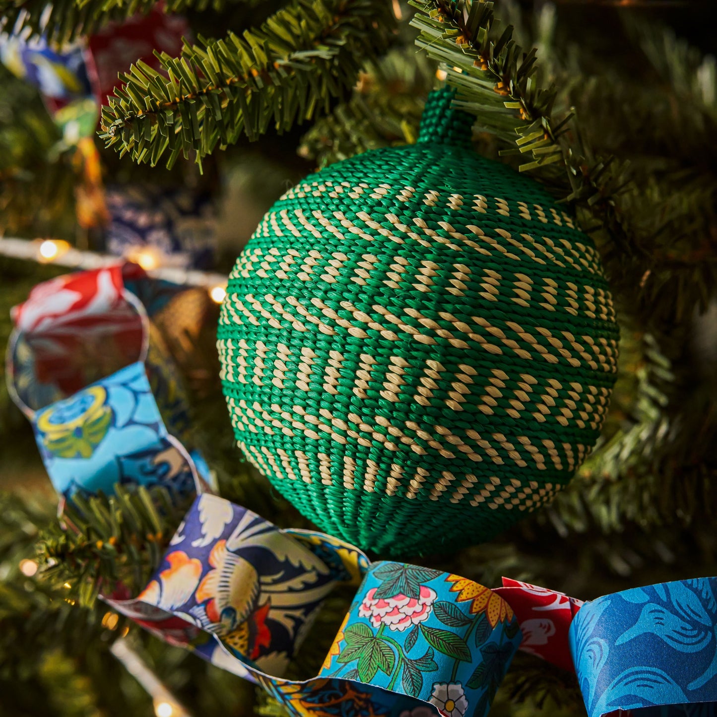 Green & White Christmas Tree Baubles Pack of 3 Bauble WASHEIN