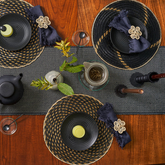 Set x 4 Natural Straw Black & Gold Spiral Round Placemats Placemats WASHEIN