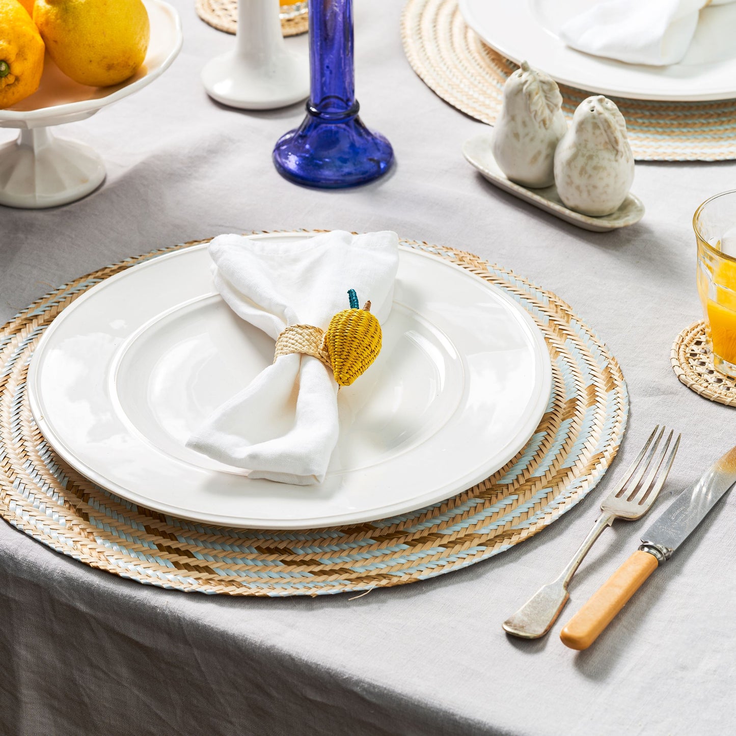 Set x 4 Natural Straw Sky Blue & Gold Round Placemats Placemats WASHEIN