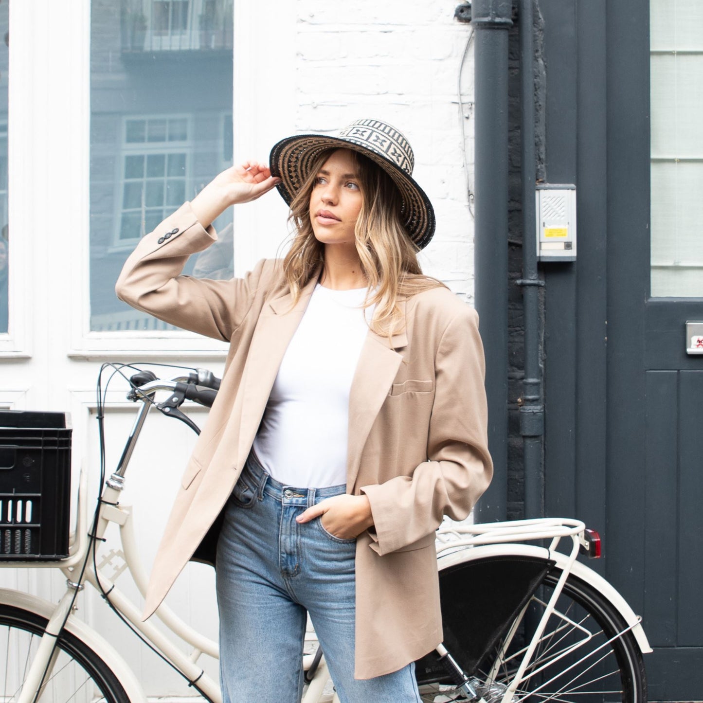 Arawak Black Short Brim Straw Hat Hat WASHEIN