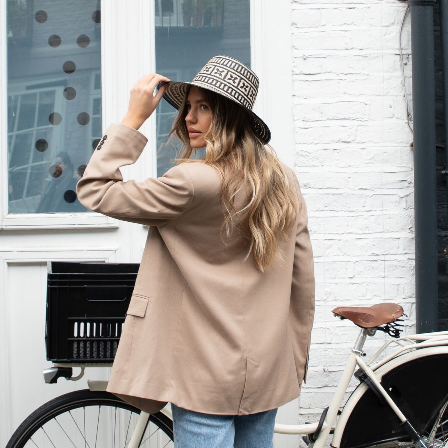 Arawak Black Short Brim Straw Hat Hat WASHEIN