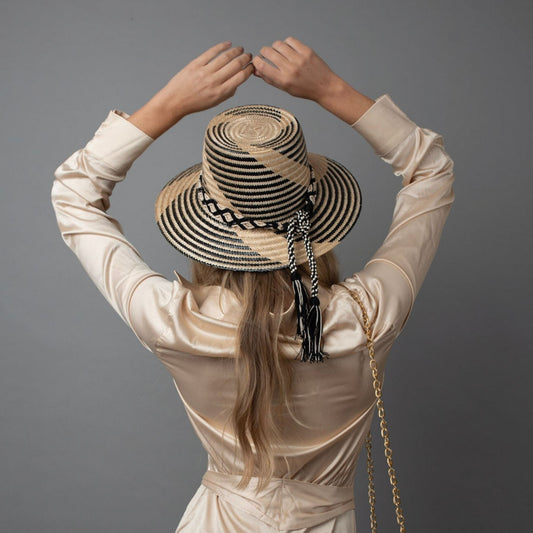 Breeze Black Short Brim Straw Hat Hat WASHEIN