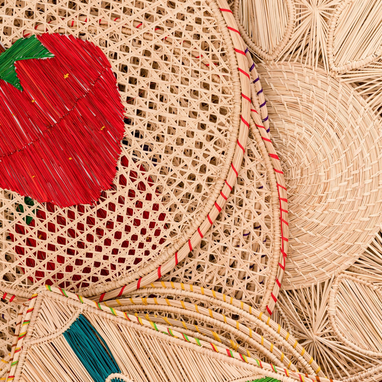 Natural Straw Neutral Leaves Round Placemats Placemats WASHEIN