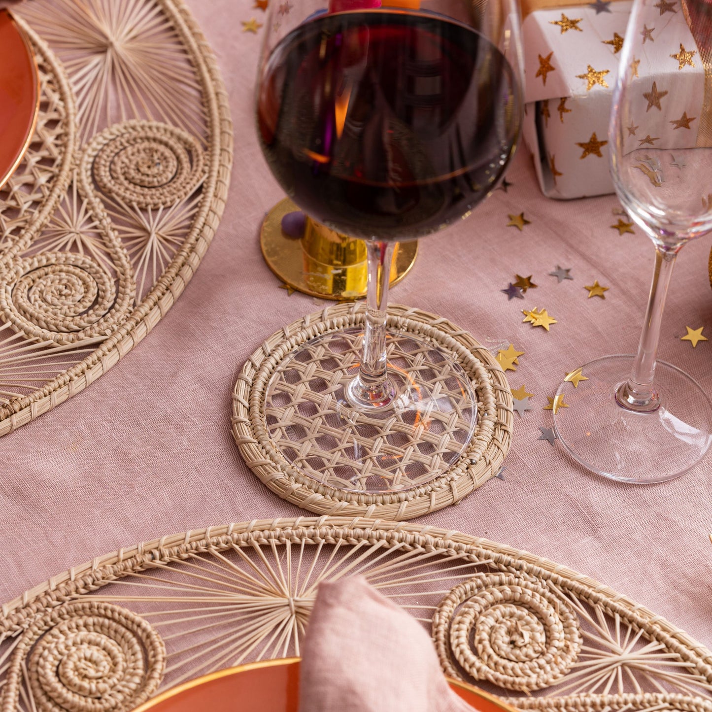 Natural Straw Woven Neutral Spiral Round Placemats Placemats WASHEIN