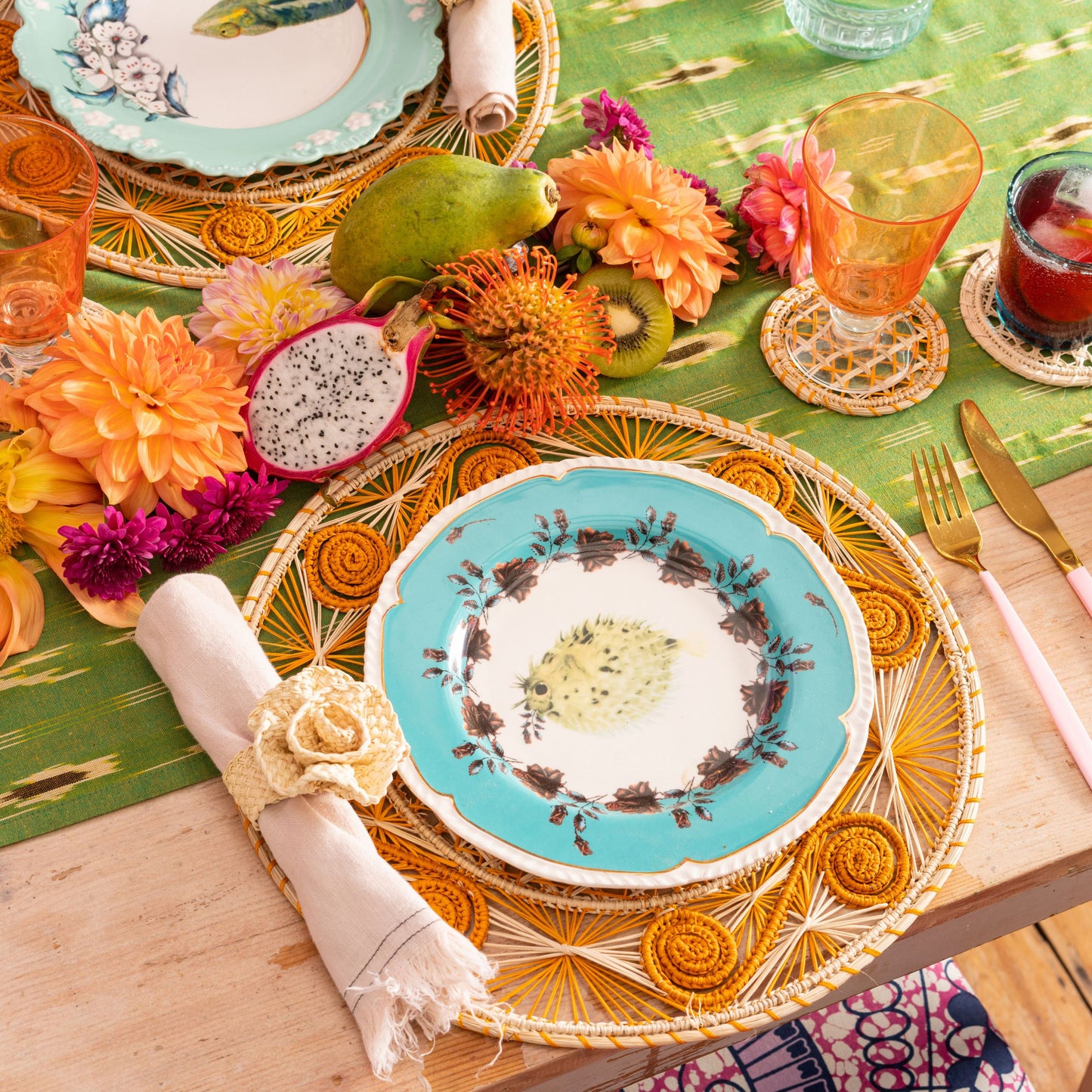 Natural Straw Woven Orange Spiral Round Placemats Placemats WASHEIN