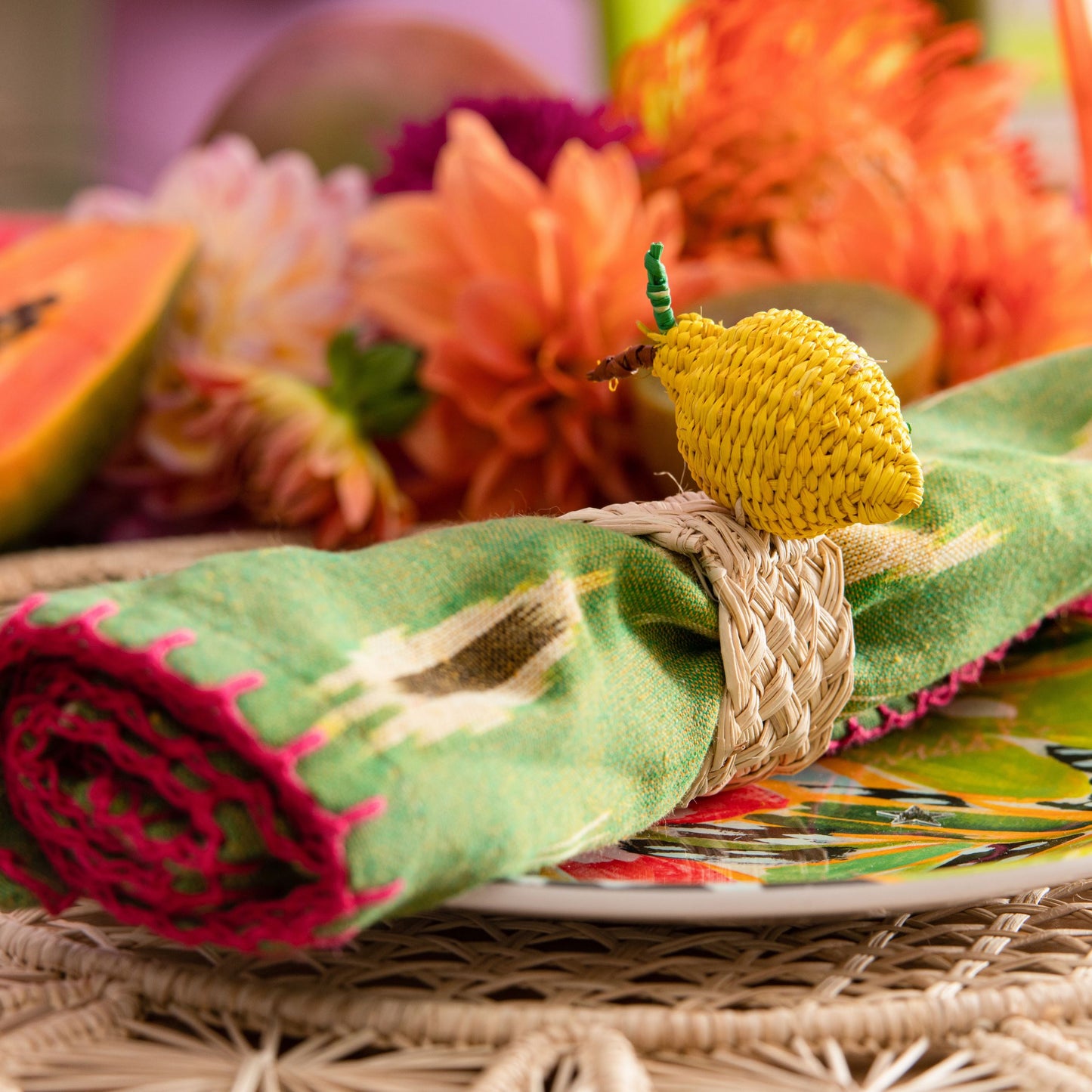 Natural Straw Woven Yellow Lemon Fruits Round Placemats Placemats WASHEIN