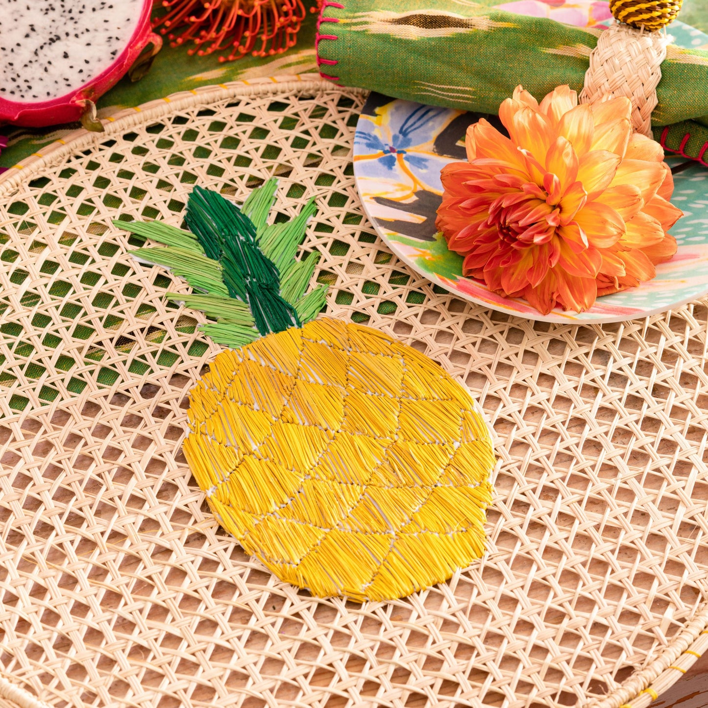 Natural Straw Woven Yellow Pineapple Fruits Round Placemats Placemats WASHEIN