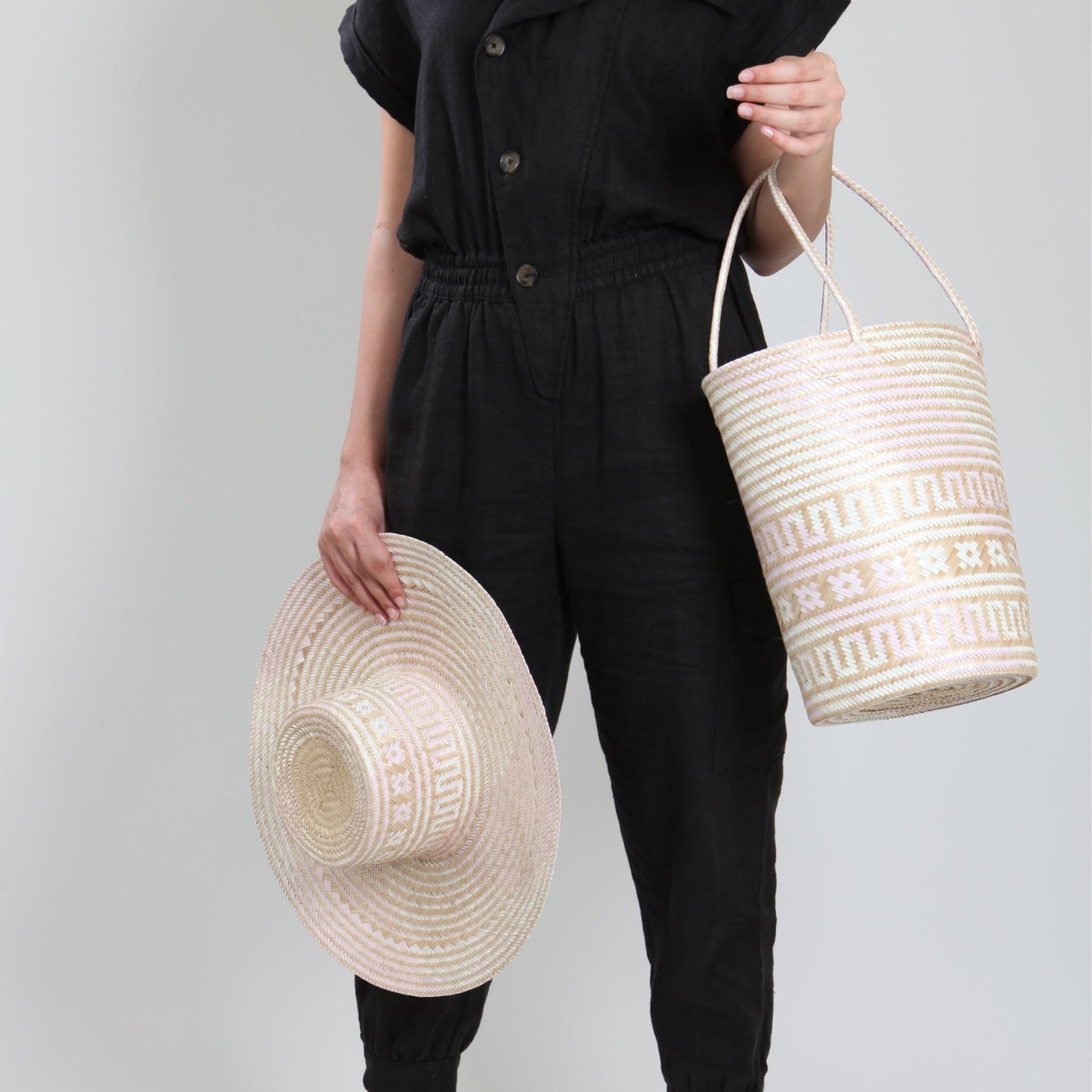 Seashell Pink Wide Brim Straw Hat Hat WASHEIN