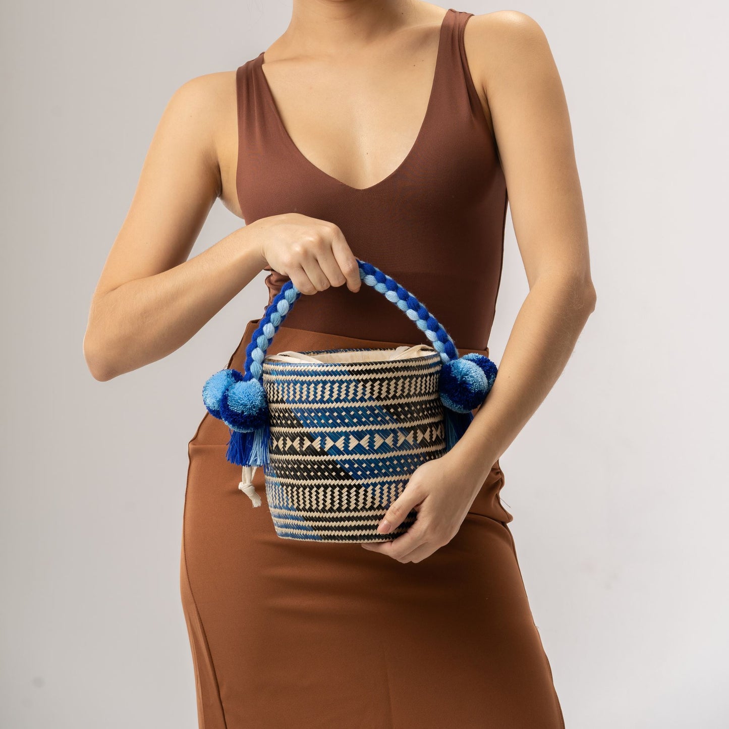 Small Blue Candy Woven Straw Bucket Bag BAG WASHEIN
