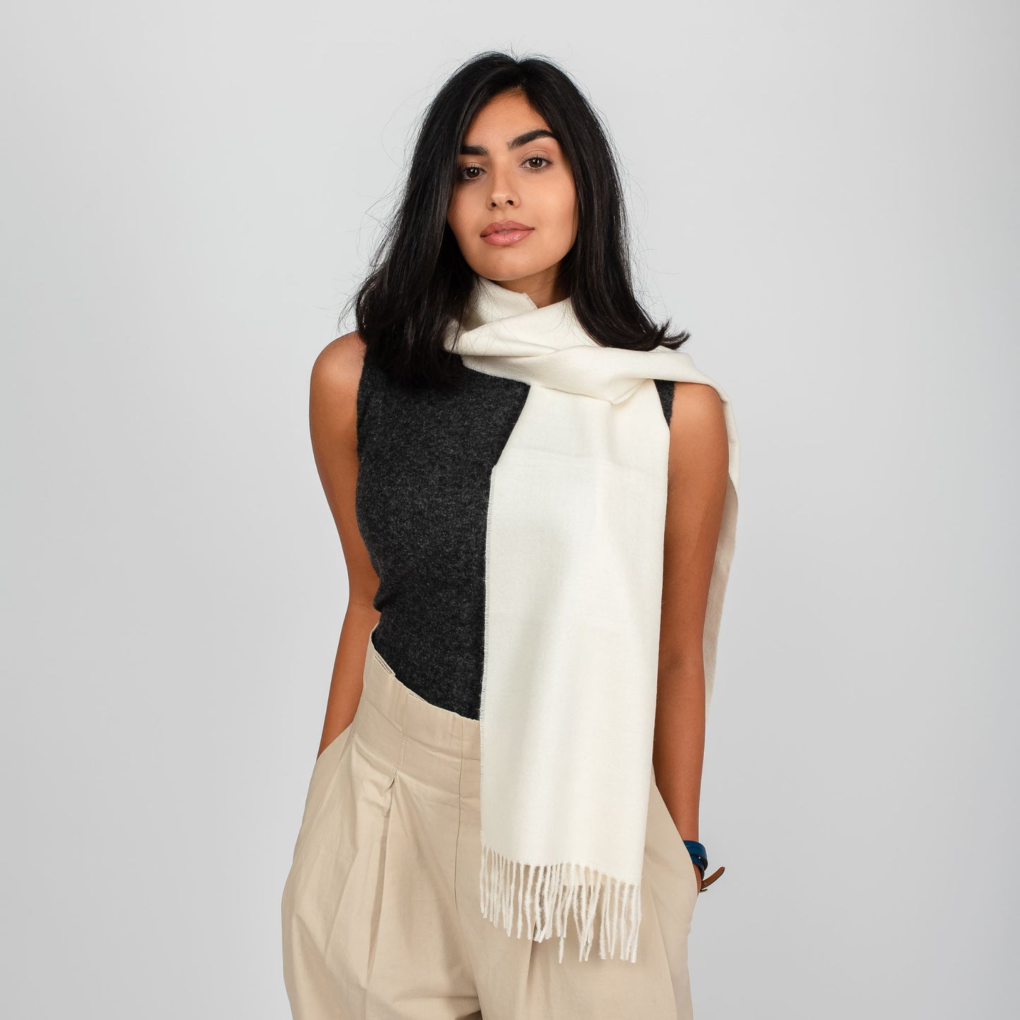 White Baby Alpaca Fringed Scarf Scarf WASHEIN