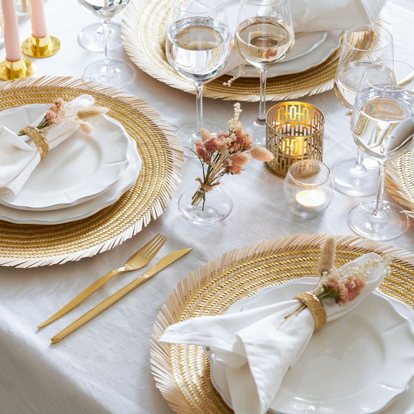 Woven Natural Straw Gold Circular Placemats with Trimming Placemats WASHEIN