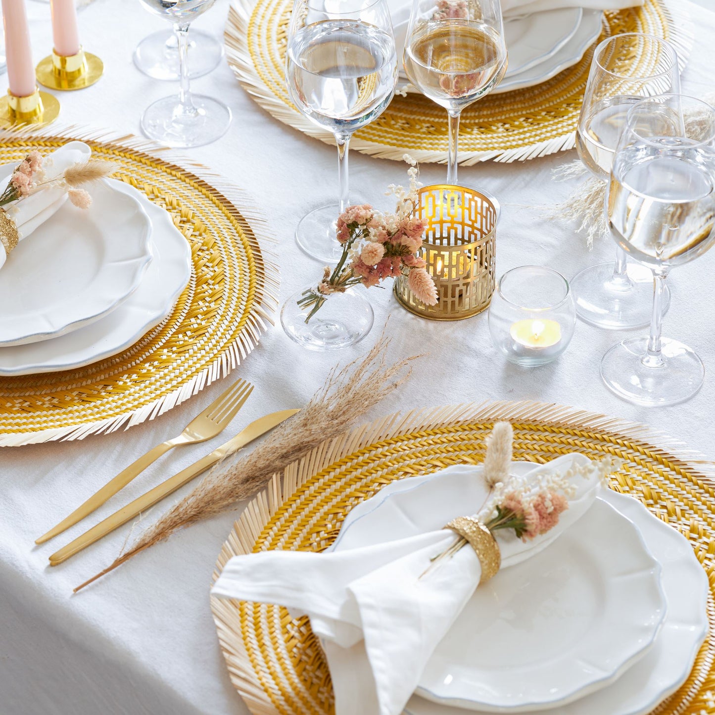 Woven Natural Straw Yellow Round Placemats with Trimmings Placemats WASHEIN