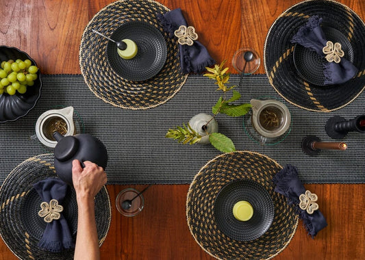 The Elegance of Artisan-Crafted Raffia Straw Tableware: A Symphony of Nature and Craftsmanship